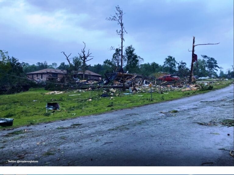 Five people died during a tornado in the USA