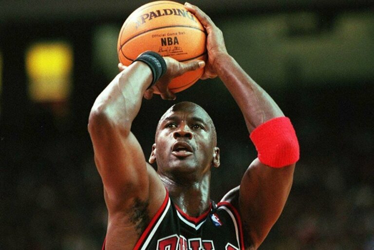Michael Jordan was the only player on the DREAM team, who studied his opponents ‘ play