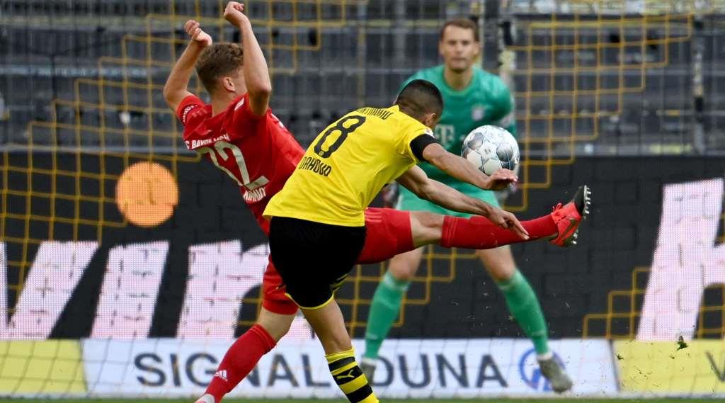 49 'Mahmoud Dahud (Borussia Dortmund) had enough time to aim from the penalty line. But his blow disappointed. Since the ball flew right in the center, becoming easy prey for Manuel Neuer.