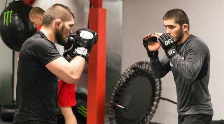 Khabib Nurmagomedov: “Next year, Islam Makhachev should fight for the UFC title”