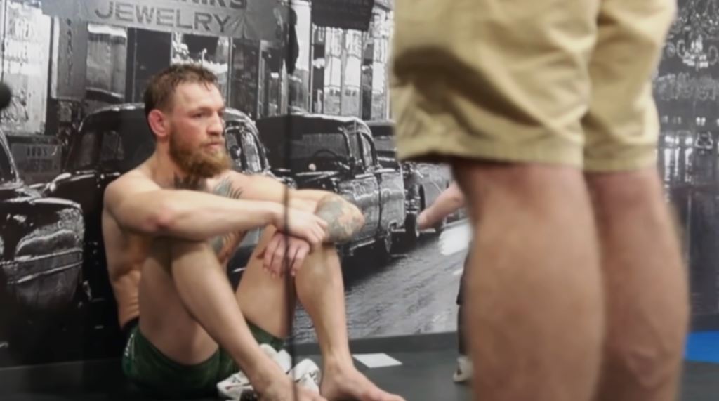 A unique video from the locker room of Conor McGregor before and after the fight with Khabib