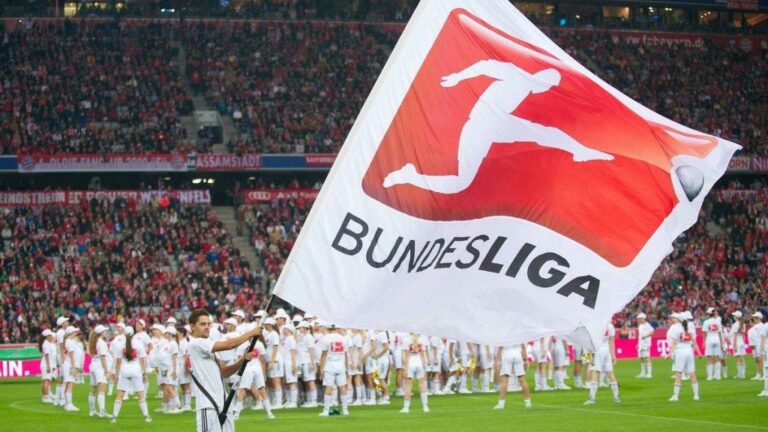 Video: Top 10 best heel goals in Bundesliga history