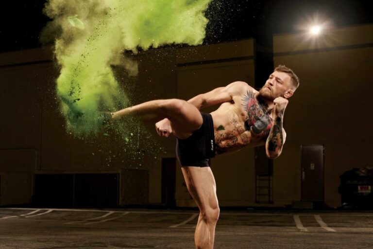 Conor McGregor showed a new skill to protect against low kicks
