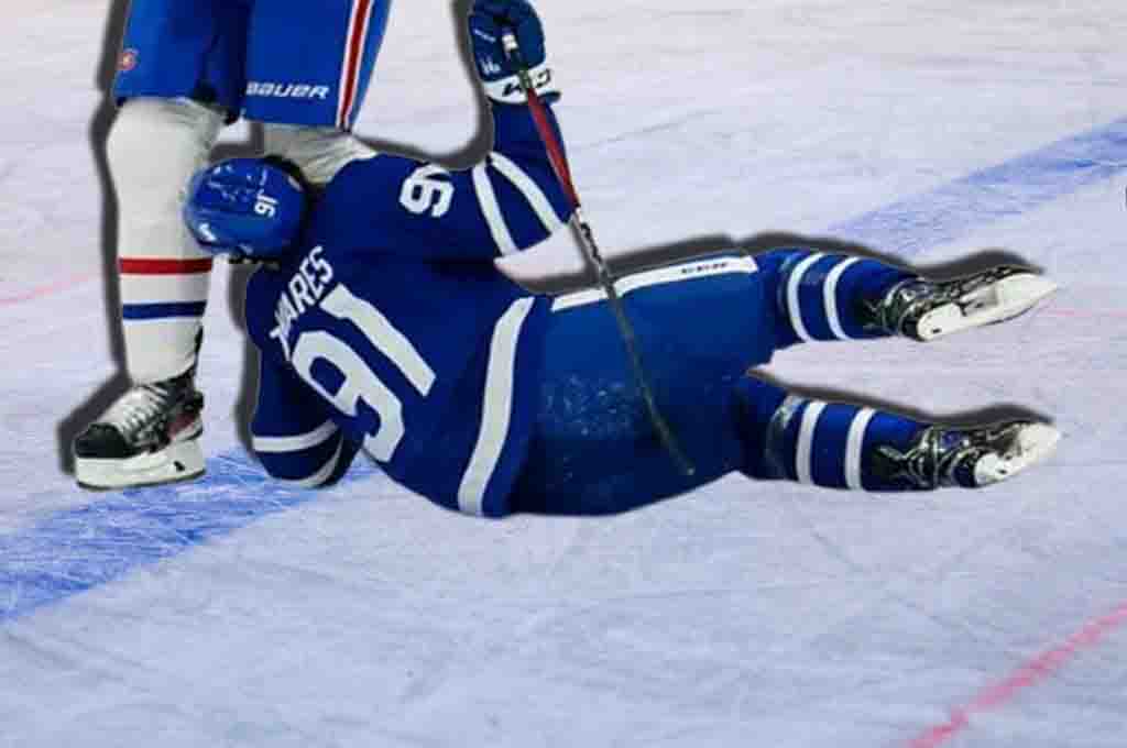 Leafs Tavares carried away on a stretcher