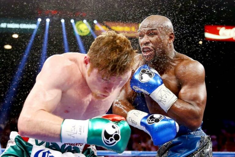 Floyd Mayweather: “When Alvarez fought with me, he was in his prime, and I was already an old man.”