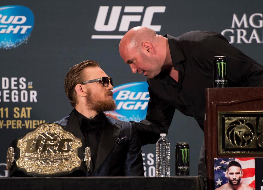 Dana White confirmed that McGregor will fight for the UFC title if he can beat Poirier