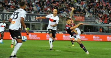 Football news Bologna vs Genoa Highlights 21.09.2021