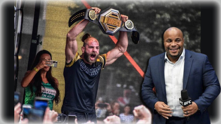 Daniel Cormier assessed Jiri Prochazka’s chances of not losing the UFC title in his next fight
