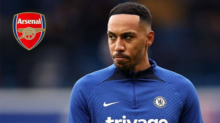 Arsenal star takes brutal dig at Pierre-Emerick Aubameyang after 1-0 Chelsea win today (6th November)
