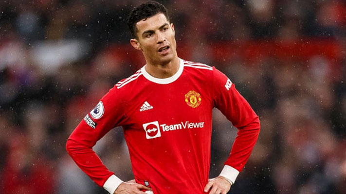 Cristiano Ronaldo breaks silence after mutually ending Manchester United contract early
