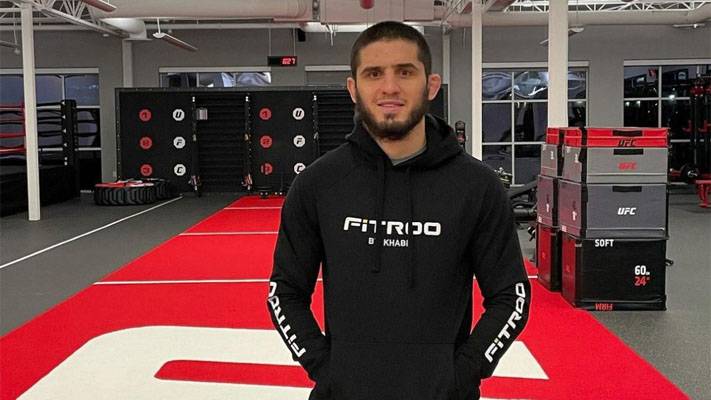 Islam Makhachev demanded that the UFC stop playing games and send him a contract