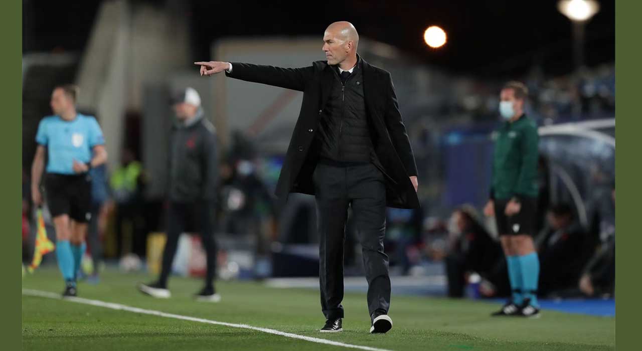 Reports - Premier League giants offer to make Real Madrid icon Zinedine Zidane the highest-paid coach in world football