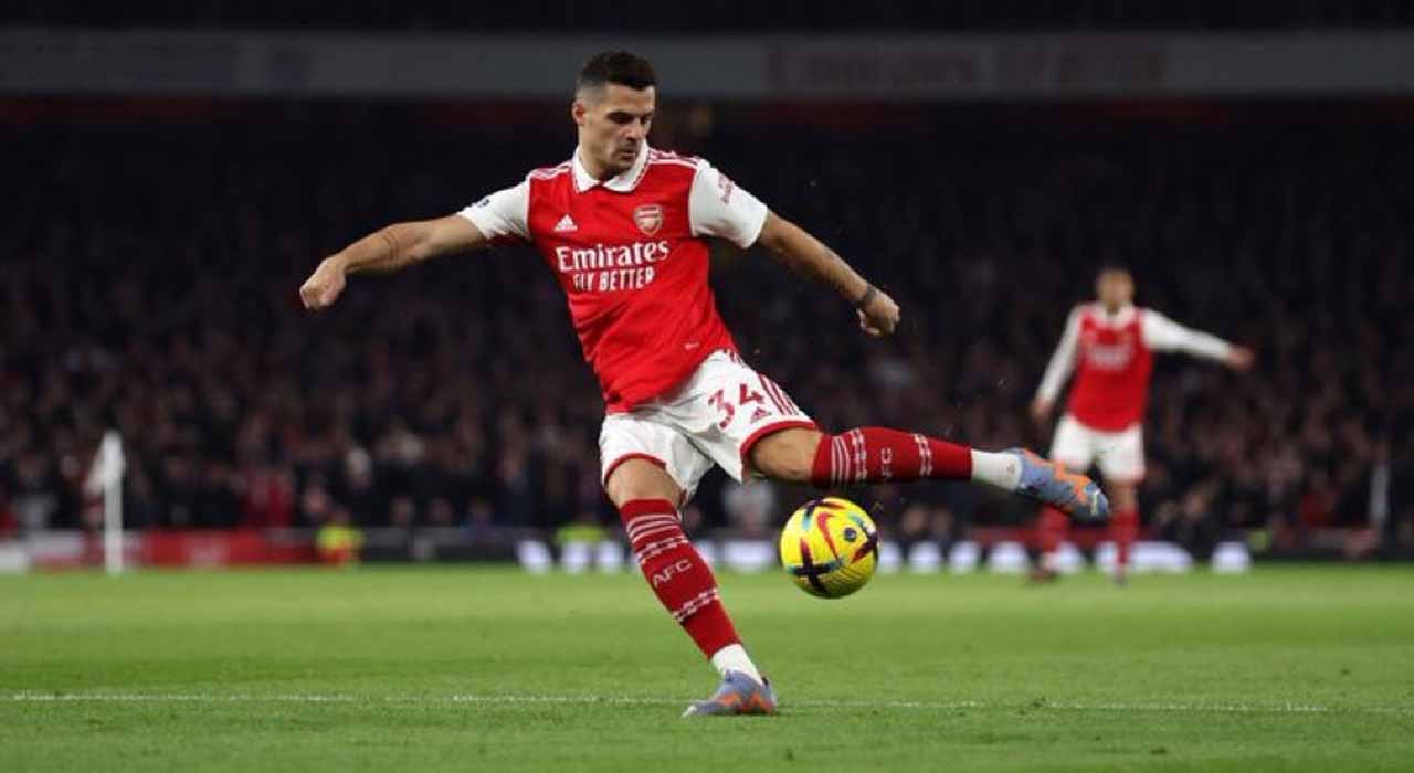 Player claims he can convince Arsenal star to leave the Gunners