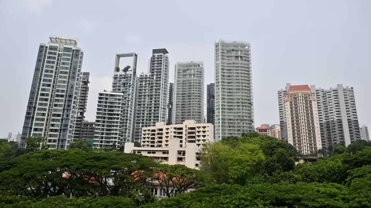 Report - Singapore doubles property stamp duty for foreigners to 60%
