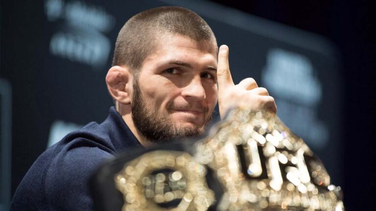 UFC World reacts to “smart” Khabib Nurmagomedov punching a fan