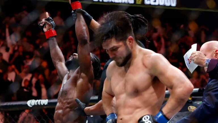 Check out how the pros reacted to Aljamain Sterling vs. Henry Cejudo at UFC 288