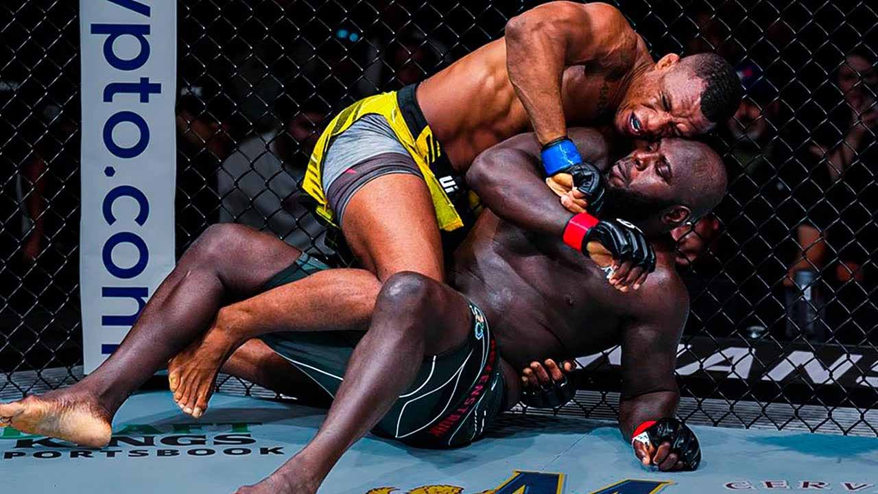 MMA community Reacts To Jailton Almeida's Submission Win Over Jairzinho Rozenstruik At UFC Fight Night Charlotte