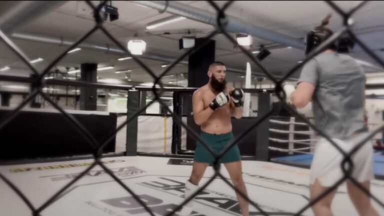 “He’s a f*cking animal, brother,” – Not even the heavyweights can hang with UFC phenom Khamzat Chimaev in the gym