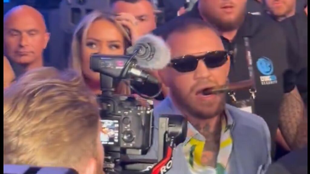 Take a look what Conor McGregor did within minutes of arriving ringside at Anthony Joshua fight